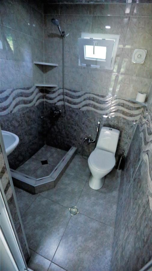 Lilia Guesthouse Сигнахи Экстерьер фото