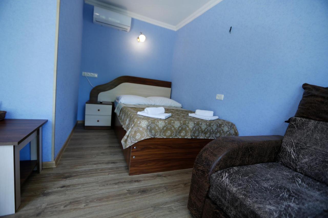 Lilia Guesthouse Сигнахи Экстерьер фото