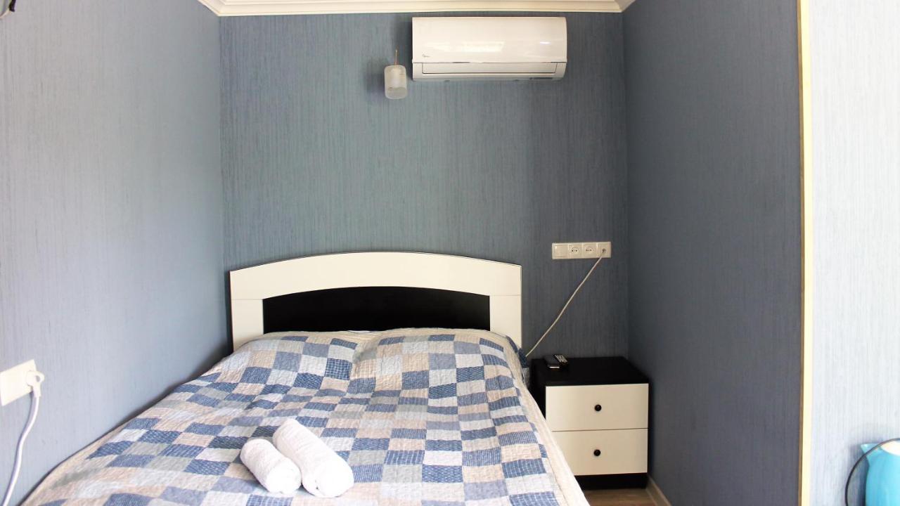 Lilia Guesthouse Сигнахи Экстерьер фото