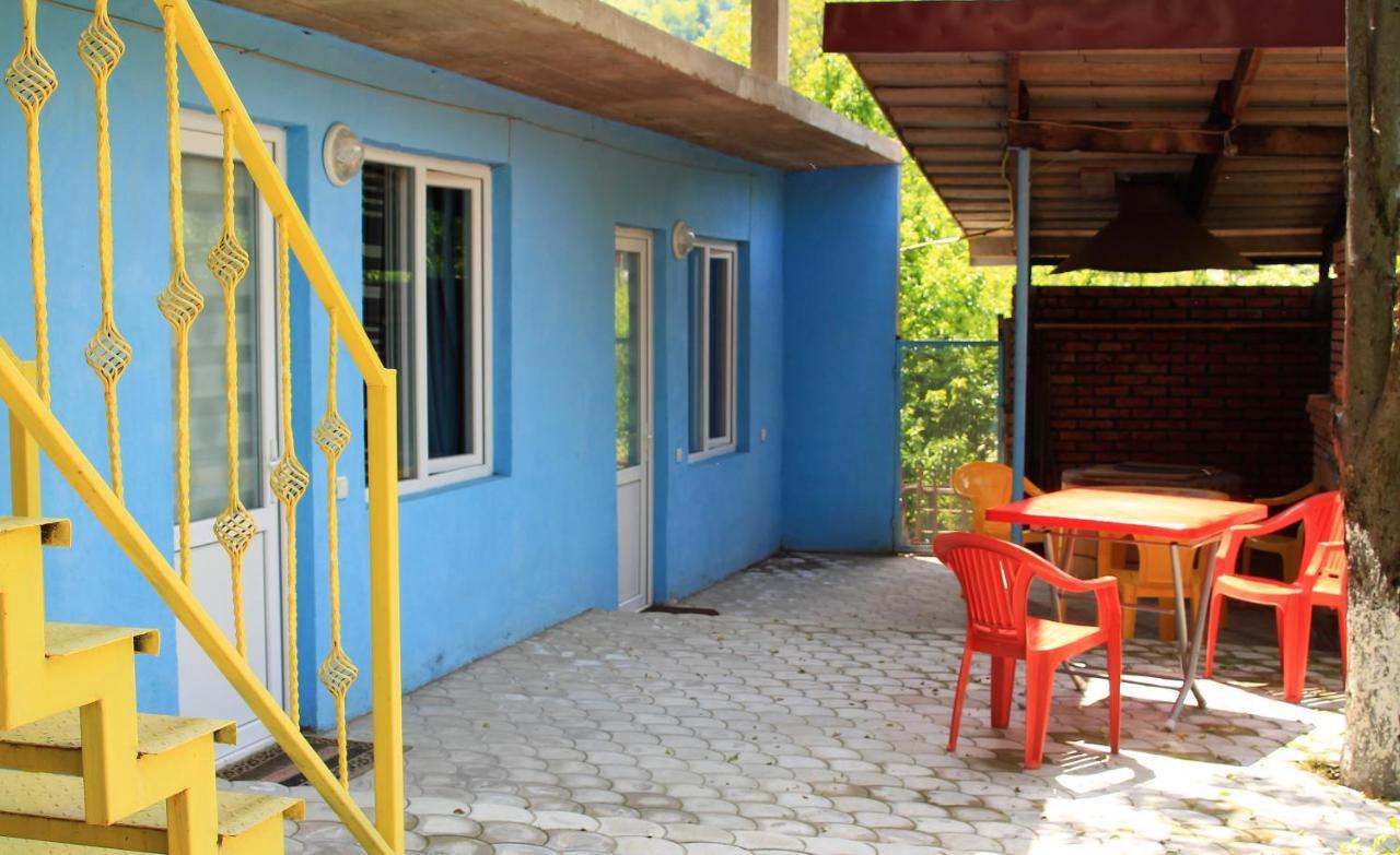 Lilia Guesthouse Сигнахи Экстерьер фото