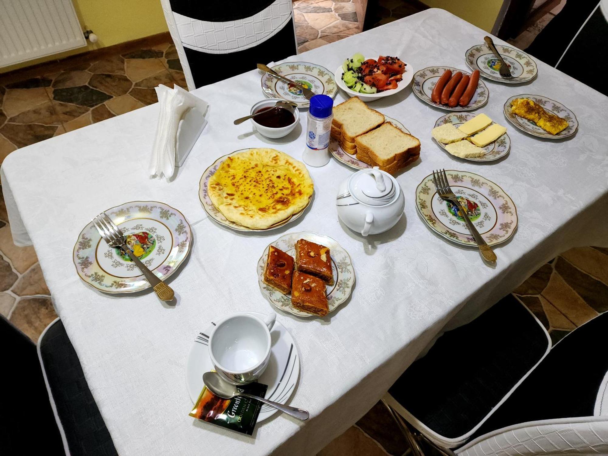 Lilia Guesthouse Сигнахи Экстерьер фото